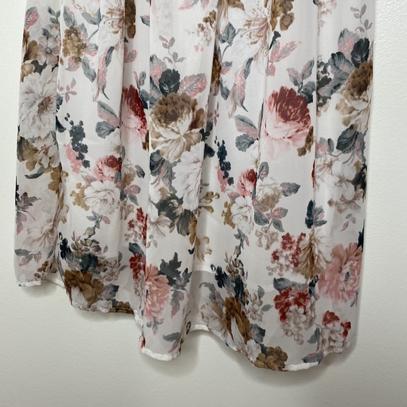 Floral Off-Shoulder Smocked Midi Dress With Sheer Sleeves Size M - Picture 5 of 10